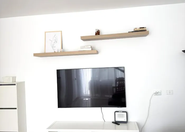 Vibe De La Costa * Арона